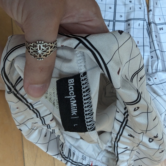 Blackmilk Sudoku Leggings - Picture 3 of 3